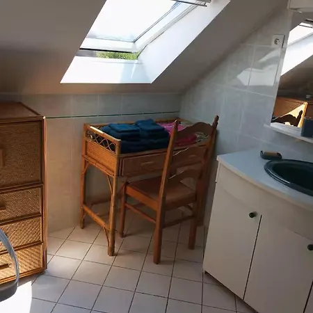 Homestay Chambre Avec Kitchenette Et Sdb Privee Chez David Et Lucie *