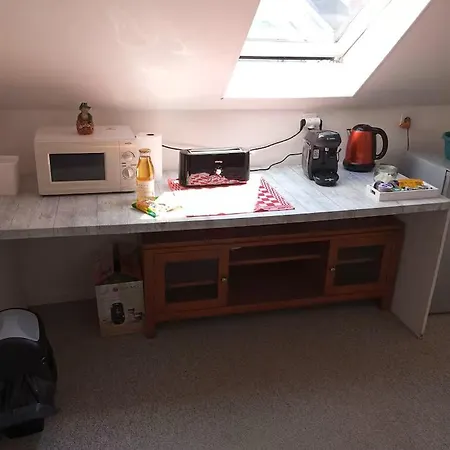 Chambre Avec Kitchenette Et Sdb Privee Chez David Et Lucie